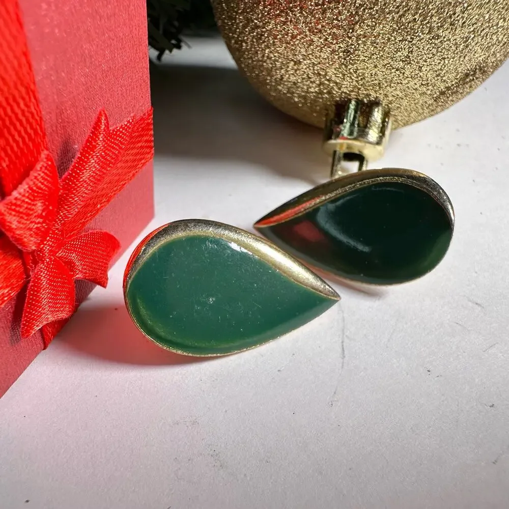 Gold green drop stud earrings